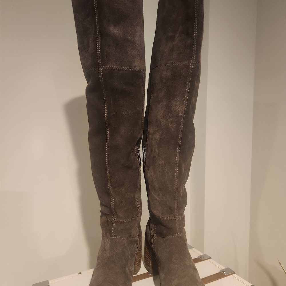 Lucky Brand Grey Suede Over-thr-Knee  Boots